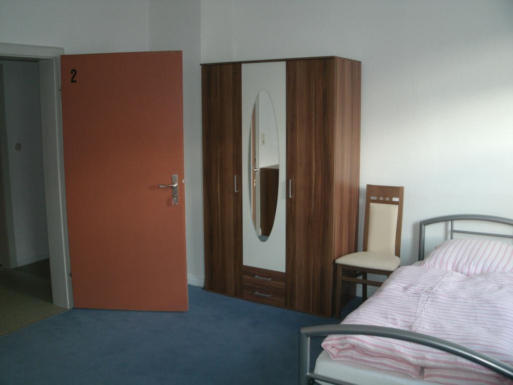 Gaestehaus Vienenburg - Monteurzimmer Goslar Kamer foto