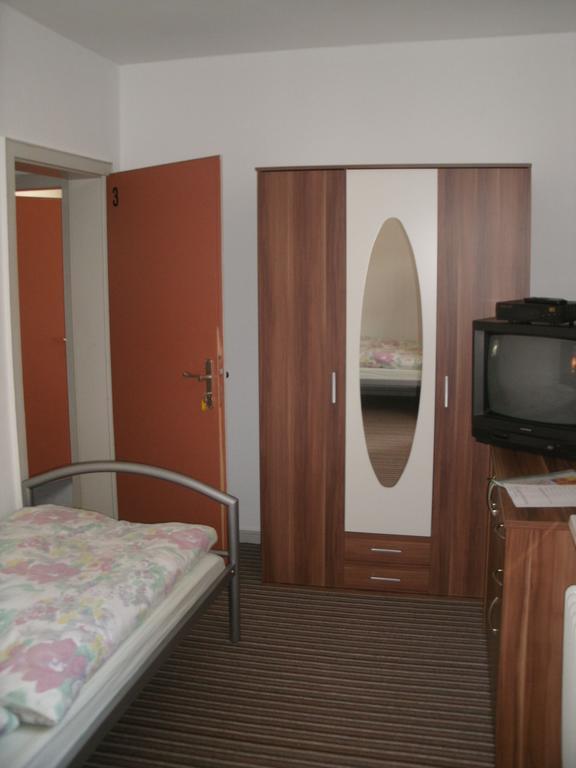 Gaestehaus Vienenburg - Monteurzimmer Goslar Kamer foto